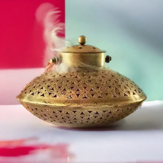 Kraphy Cast Iron Antique Degchi Style for Dhoop Holder and Candle Light