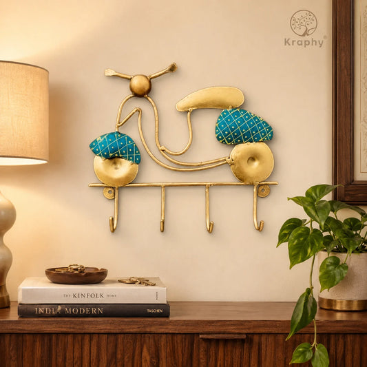 Kraphy Metal Key Hanger Scooter Wall Hanging