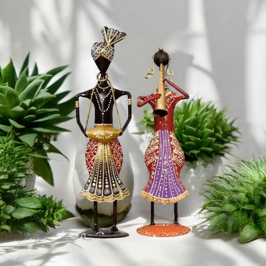 Metal Wrought Iron Tribal Lady showpieces Items