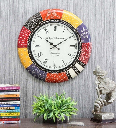 Red Brass Handpainted Round Shape Analog Wall Clock