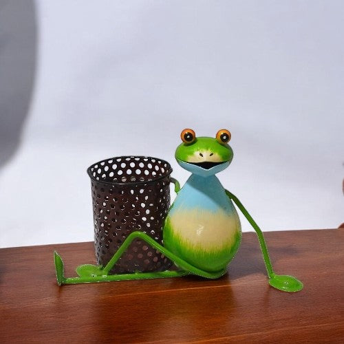 Sitting Frog Shaped Pen Holder