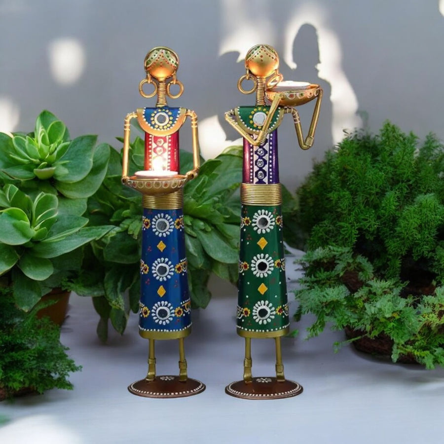 (Pack of 2) Metal Wrought Iron Tribal Lady showpieces Items
