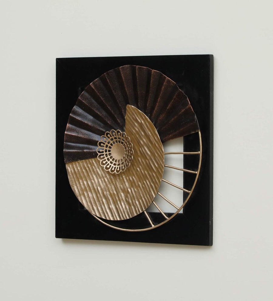 Iron and MDF Wood Framed Leaf Wall Art In Gold & Black