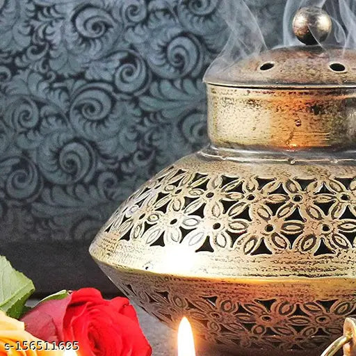 Kraphy Iron Small Handi/ Dhoop Degchi And T-light Holder