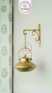 Kraphy Iron Handi Degchi Style And T-light Dhoop Holder With Bracket