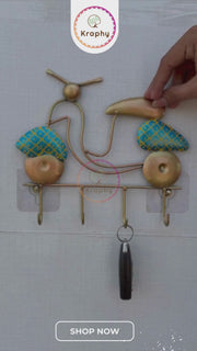 Kraphy Metal Key Hanger Scooter Wall Hanging